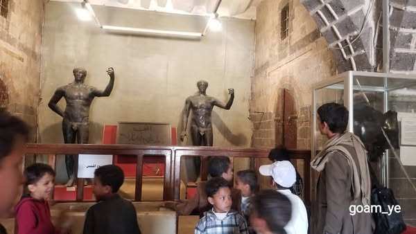 زيارة طلابية للمتحف الوطني والموروث الشعبي لتعزيز الهوية الثقافية - صورة إضافية 3